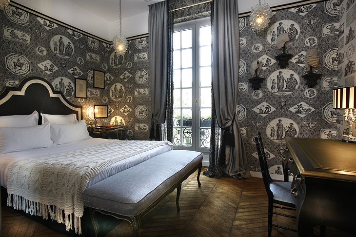 Saint James Paris boudoir room