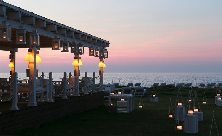 Borgo Egnazia Hotel Cala Masciola Restaurant At The Beach During Sunset