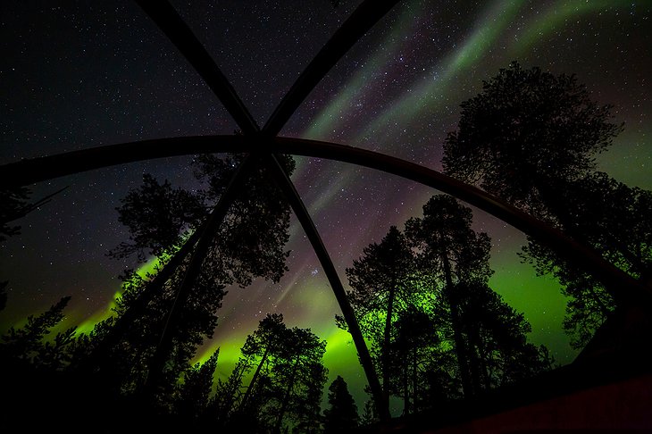 Nellim Wilderness Hotel igloo Northern Lights view from the room