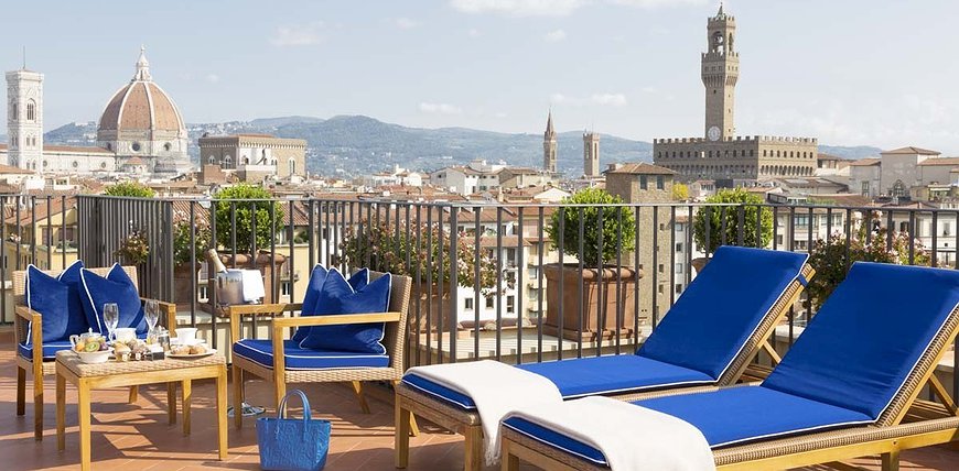 Hotel Lungarno Florence - Ponte Vecchio Panorama From Your Room