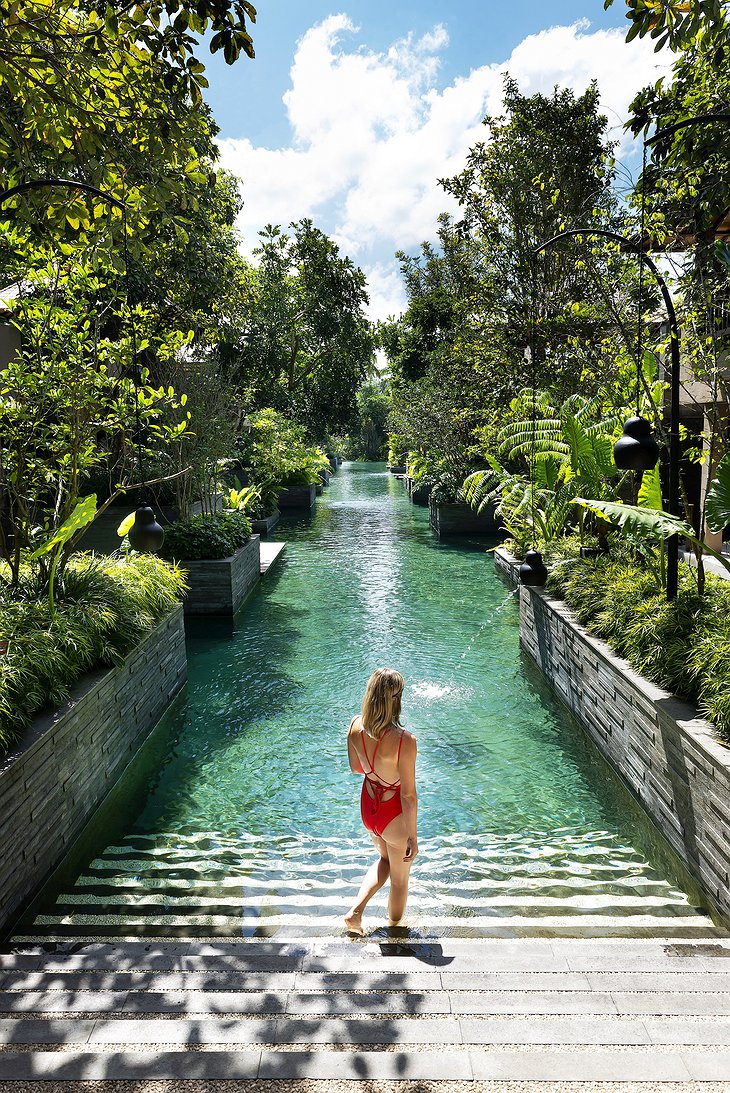 Hoshinoya Bali Hotel Pool Canal