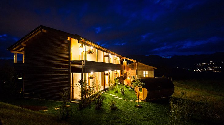 Maya Boutique Hotel Made Of Straw Bales