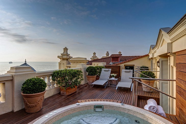 Hotel Hermitage Monte-Carlo penthouse jacuzzi