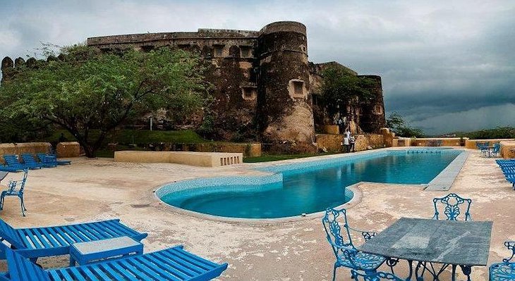 Hill Fort Kesroli swimming pool