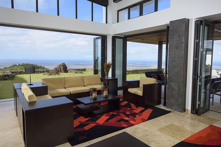 Pikaia Lodge lobby with nature views