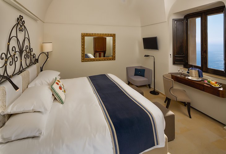 The Monastero Santa Rosa Hotel Bedroom