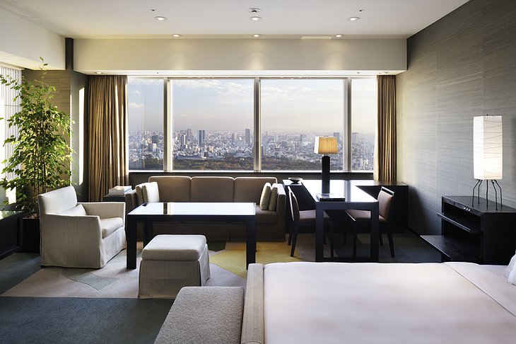 Park Hyatt Tokyo - Tokyo Suite Bedroom View