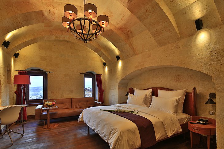 Ariana Sustainable Luxury Lodge Cave Room