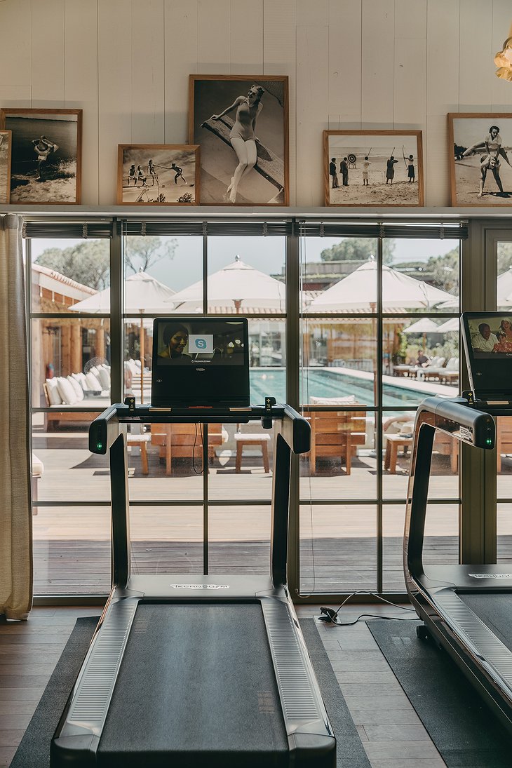 Lily of the Valley Hotel Gym By The Pool