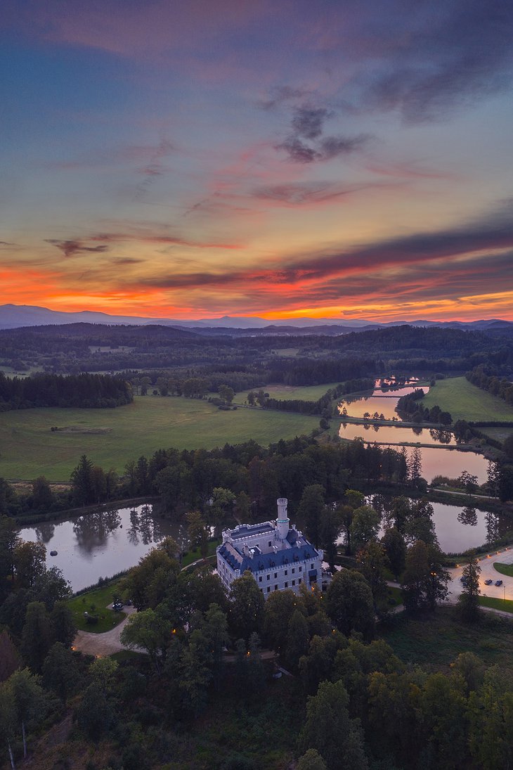 Karpniki Castle - Schloss Fischbach