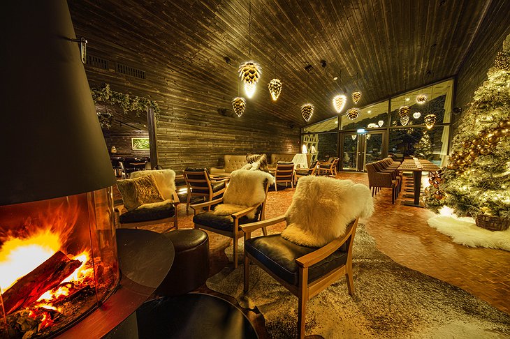 Rakas Restaurant And Bar Interior