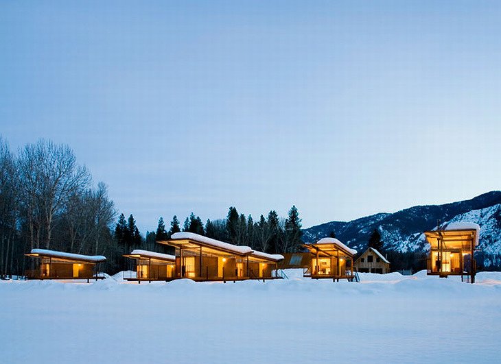 Rolling Huts in the snow