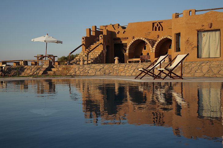 Al Tarfa Lodge Terrace And Pool