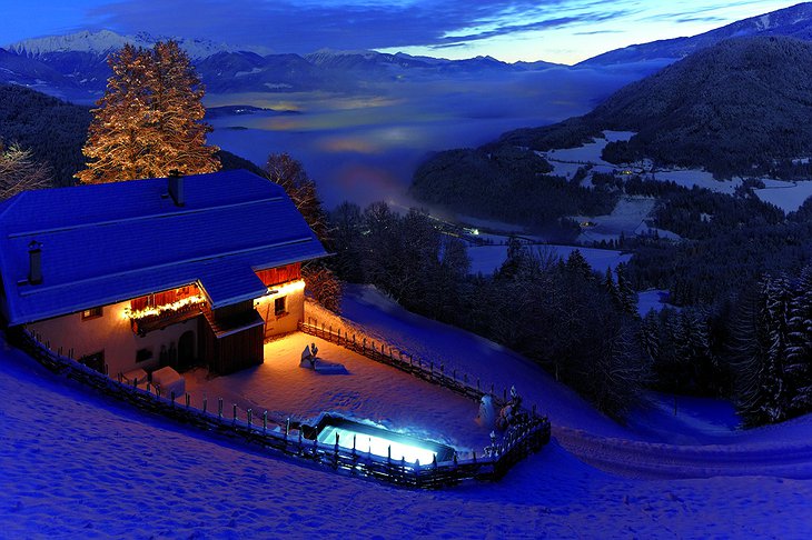San Lorenzo Mountain Lodge panorama in winter