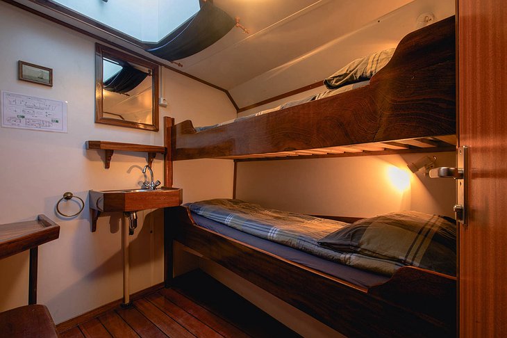 S/V Noorderlicht Sailing Vessel Bedroom