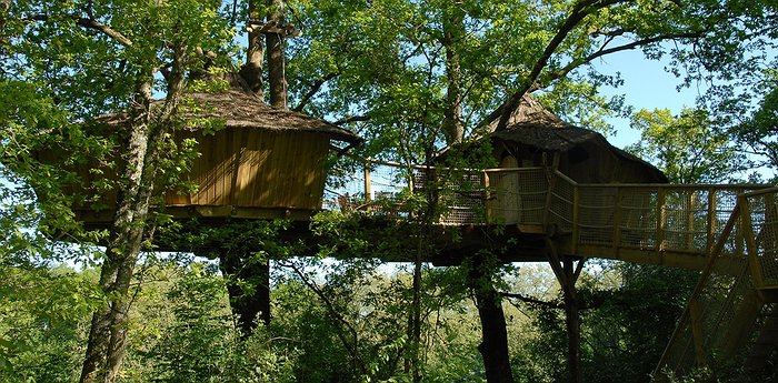 Sandaya Alicourts Resort - Luxury Treehouses In French Country Resort
