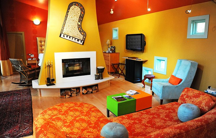 Music Cottage interior