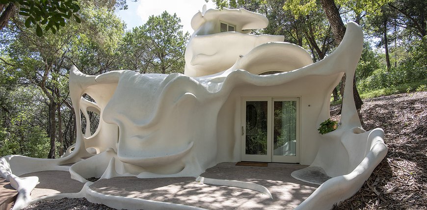 The Bloomhouse - Organic Architecture In Austin