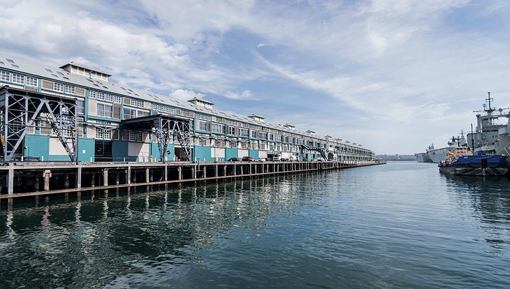 Ovolo Woolloomooloo building at the Sydney Harbour