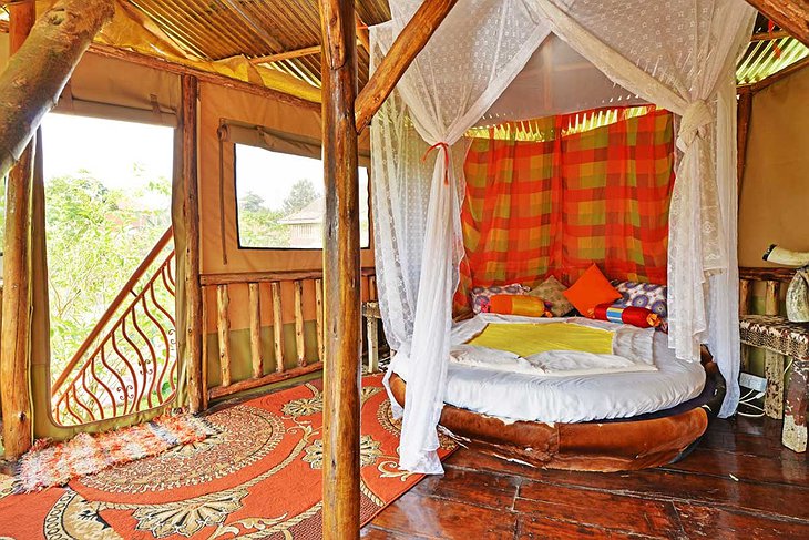 Malakai Eco Lodge Tree House Bedroom