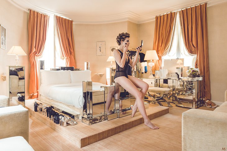 L'Hotel Paris Suite Model Woman