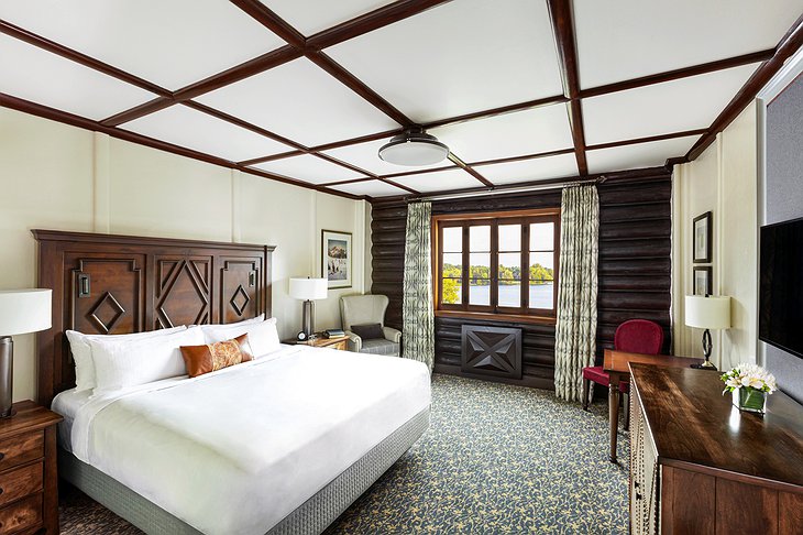 Fairmont Le Château Montebello Double Room