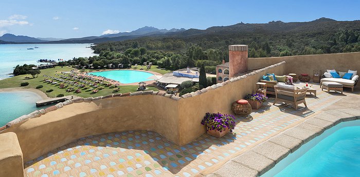 Hotel Cala Di Volpe - 60s Architectural Landmark In Sardinia