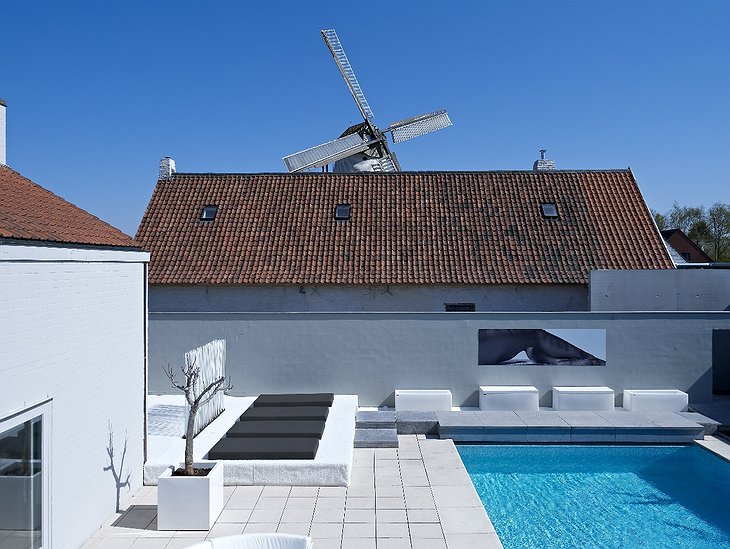 D-Hotel pool and the windmill
