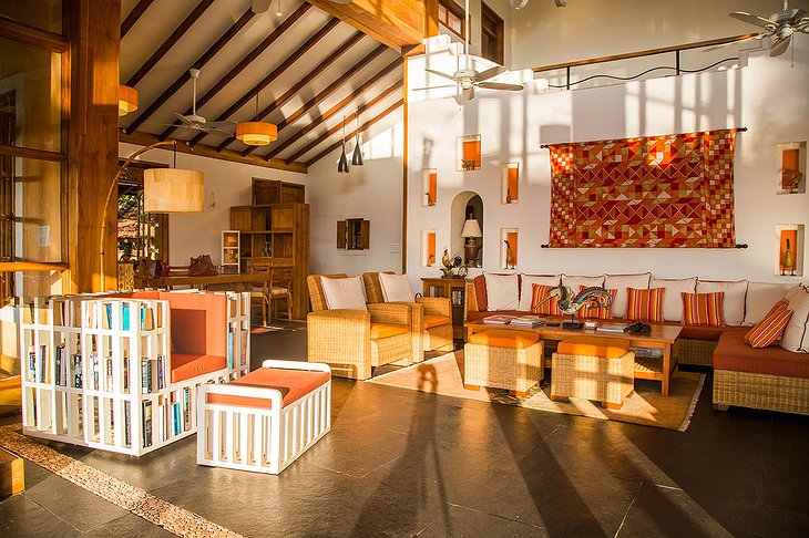 Summertime villa in Goa interior