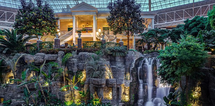 Gaylord Opryland Resort & Convention Center - Fun In The Music City