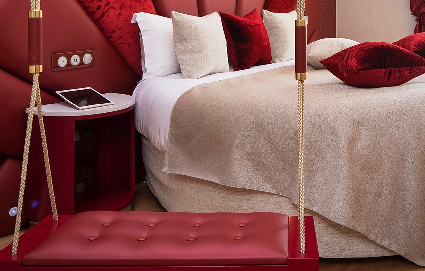 Paris j'Adore Hotel & Spa - Inside Paris's Most Unapologetically Romantic Hotel