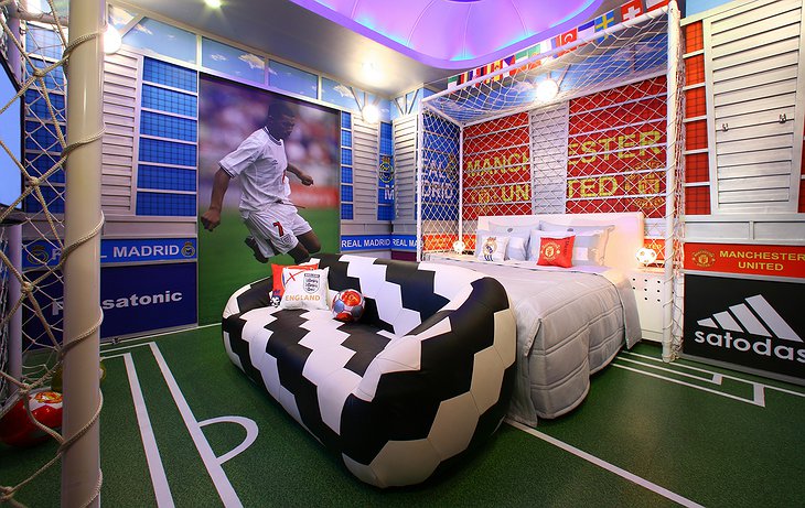 Sato Castle football themed room