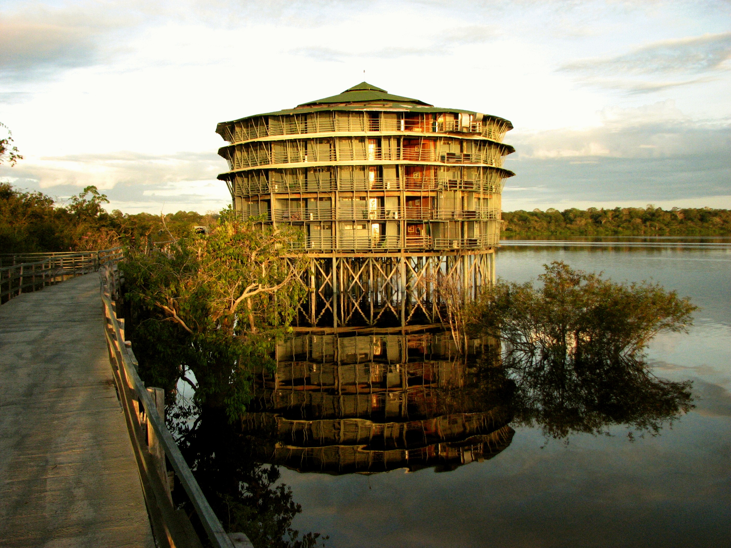 Ariau Towers Amazon - Adventure Structures In The Amazon Rainforest