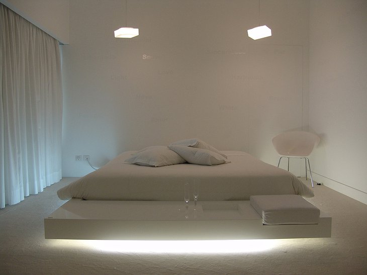 Farol Design Hotel white bedroom