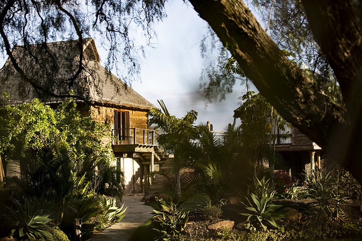 Segera Retreat Lodge Thatched Villa