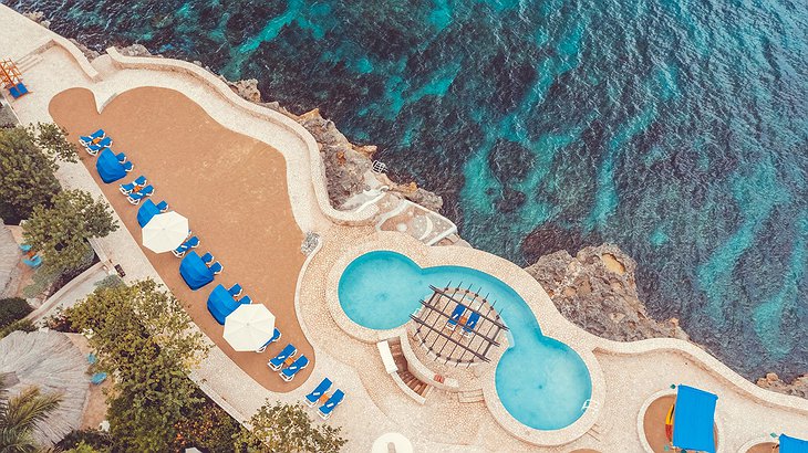 Ocean Cliff Hotel Ocean-Fed Pool Aerial