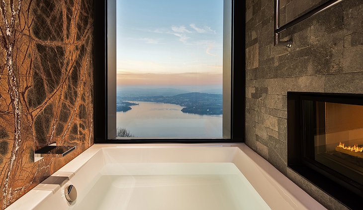 Bürgenstock Hotel Bathroom Bathtub Lake Lucerne Panorama
