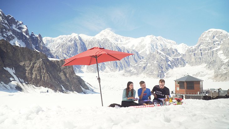 Sheldon Chalet Outdoor Snowy Dining