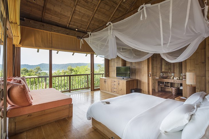 Soneva Kiri Private Cliff Pool Reserve 5BR Guest bedroom with sea view