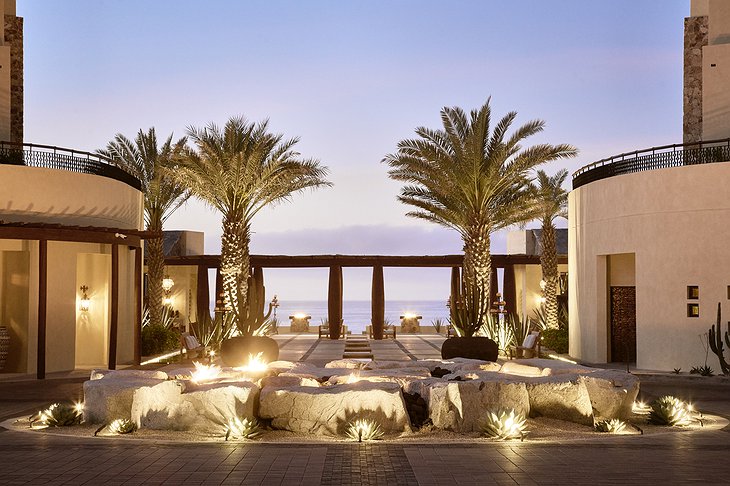 Motor Lobby at dusk, Waldorf Astoria Los Cabos Pedregal