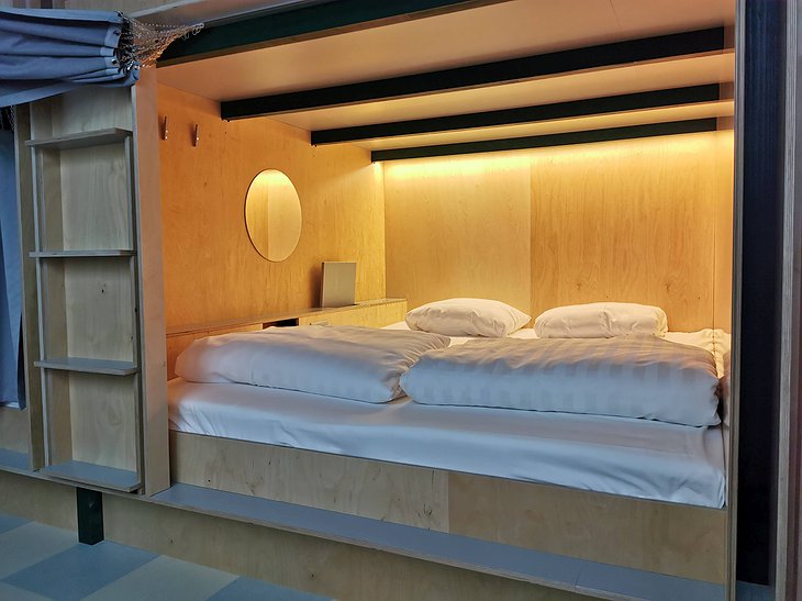 Green Marmot Capsule Hotel Double Capsule