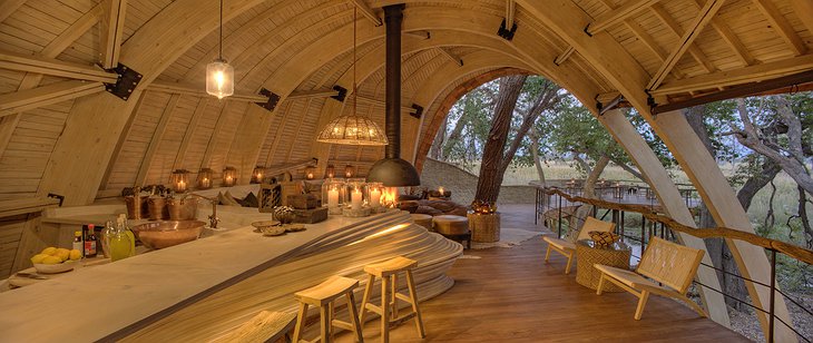 Sandibe Okavango Safari Lodge dining hall