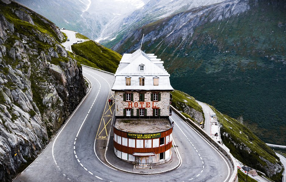 アブラハム渓谷('93ポルトガル/仏/スイス) Hotel Belvédère Rhonegletscher - The Iconic Building On The Furka