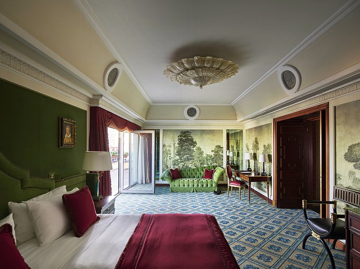 Hotel Principe di Savoia Presidential Suite Green Bedroom