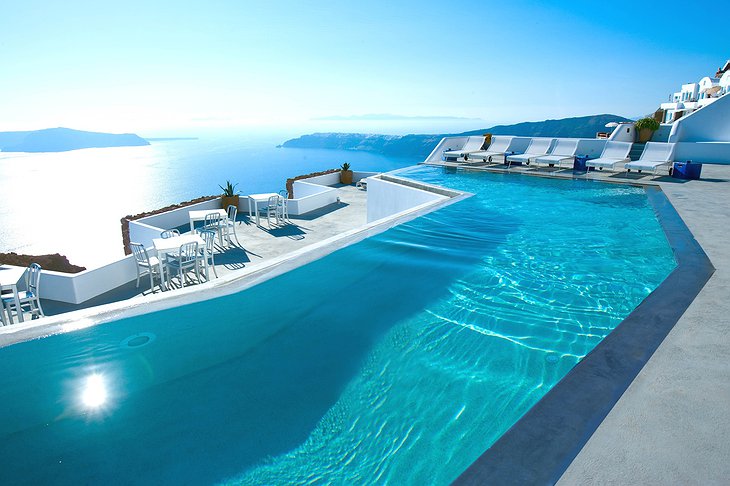 Grace Santorini infinity pool