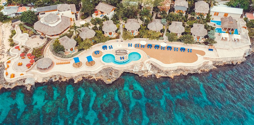Ocean Cliff Hotel - Handcrafted Stone Cottages In Negril