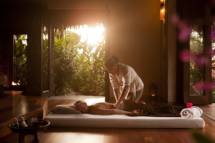 Laucala Island Resort Spa massage