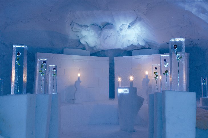 Ice chapel at Iglu Dorf