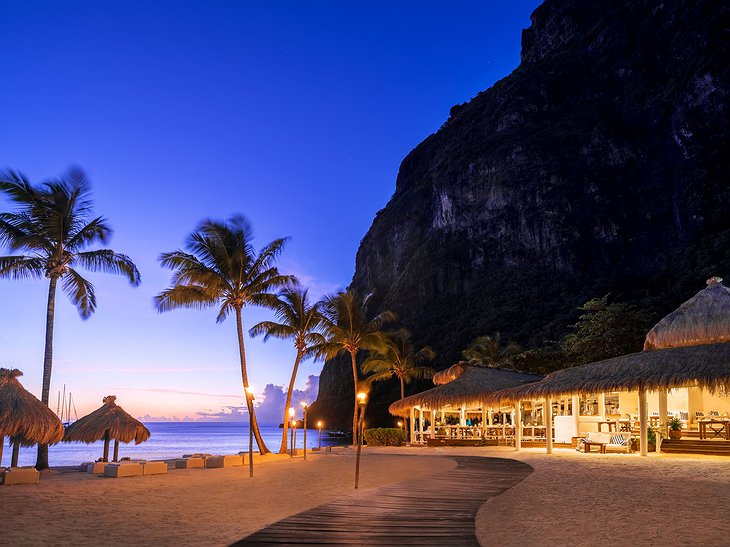 Sugar Beach Bayside Restaurant at Night