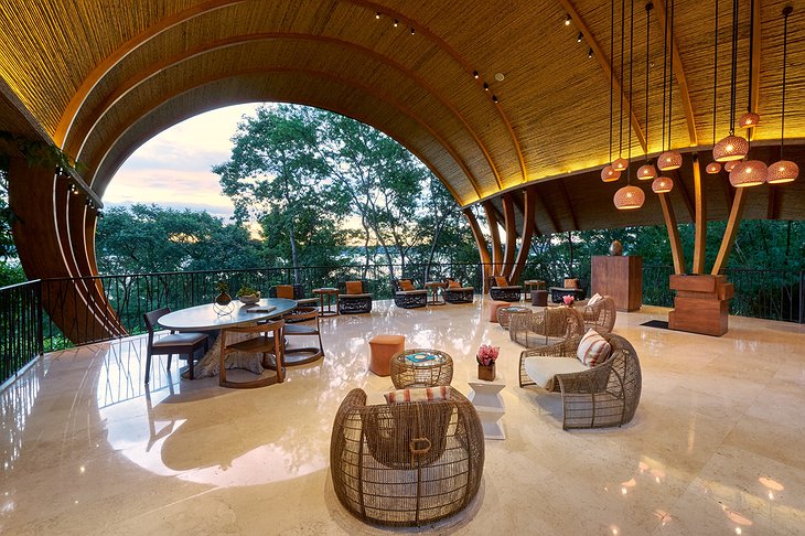 Andaz Peninsula Papagayo Lounge